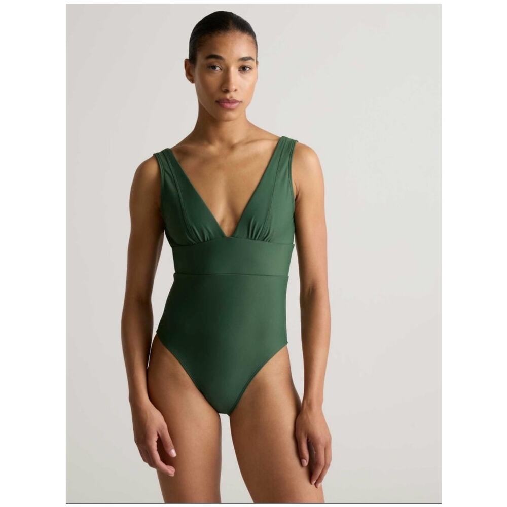 NWT Quince Italian Plunge One Piece Swimsuit XL Green Palm Bathing Suit UPF 50
